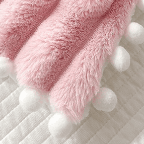Couverture "Toscane" en Fausse Fourrure de Lapin – Rose Tendre Couverture chambre, Couvertures, Couvertures adulte, Couvertures enfant, linge de lit
